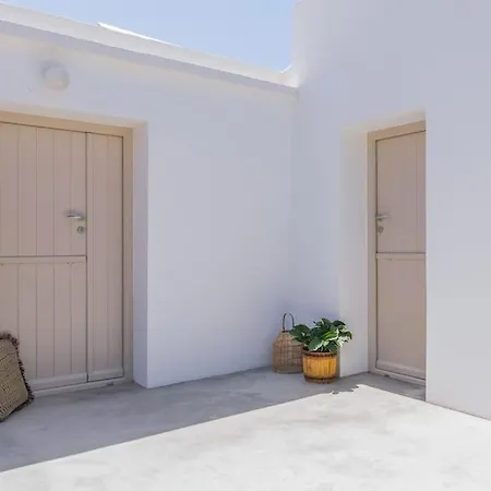 Gazia Guesthouse Milos Adamantas  Exterior photo